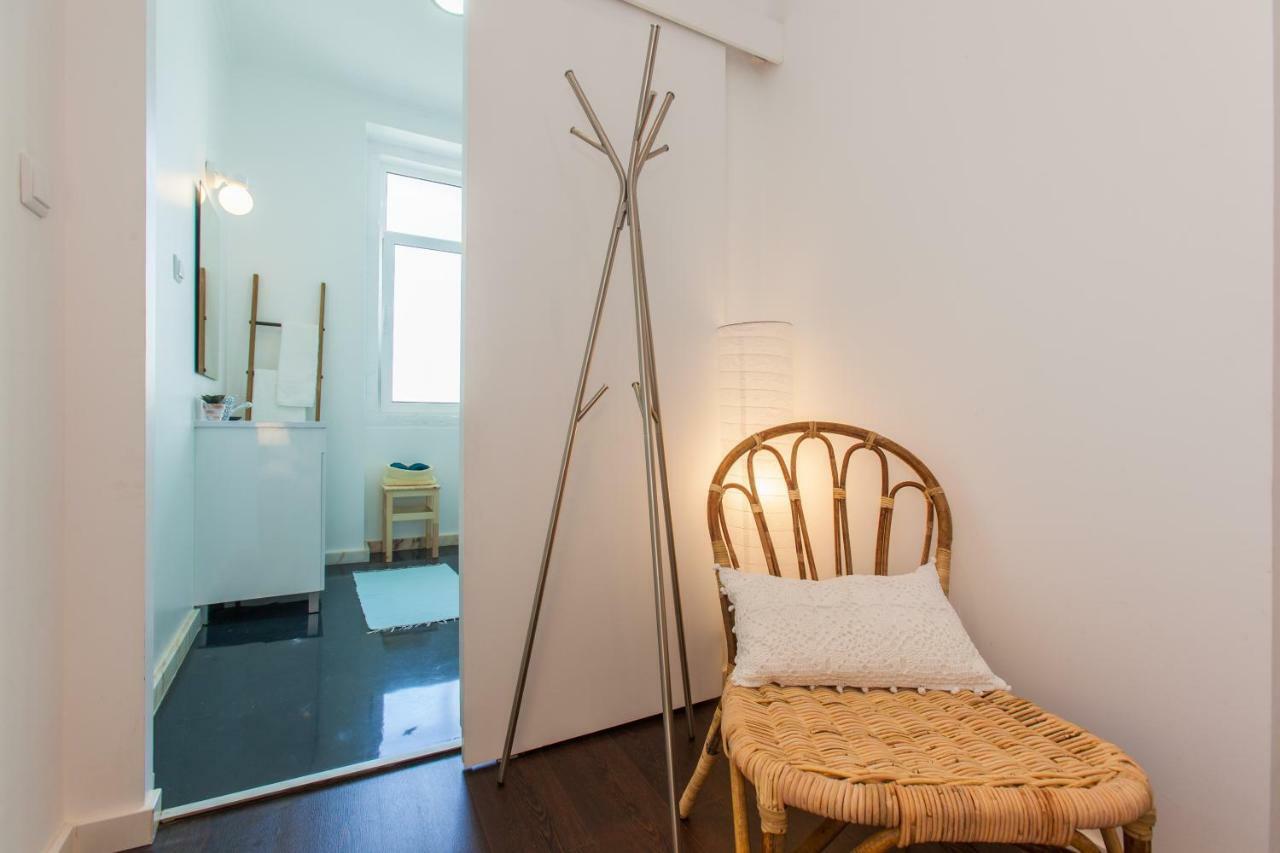 Typical Light Filled Graca Apt W Ac, By Timecooler ลิสบอน ภายนอก รูปภาพ
